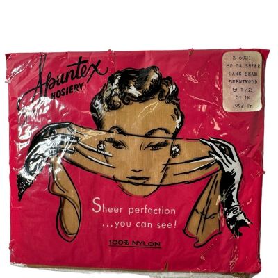 Rare NEW 1940s Vintage Spuntex Sheer Nylon Dark Seam Hosiery Garter Stockings